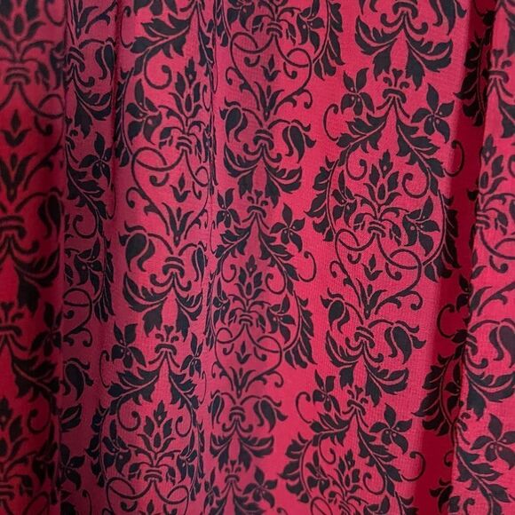 ‎NWT! Covington patterned blouse - Picture 7 of 11